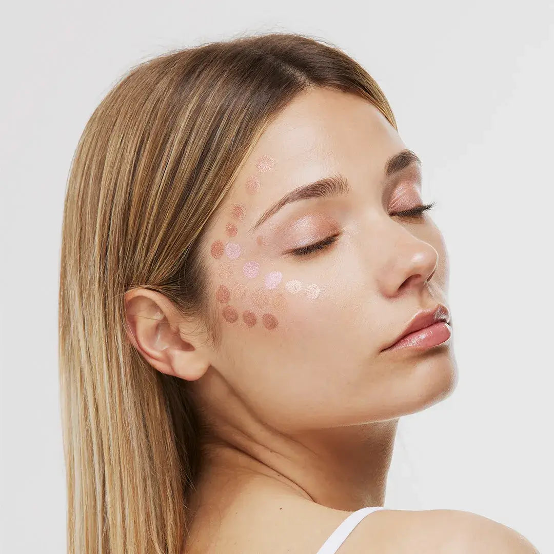 ICONIC MAKE UP CAPSULE