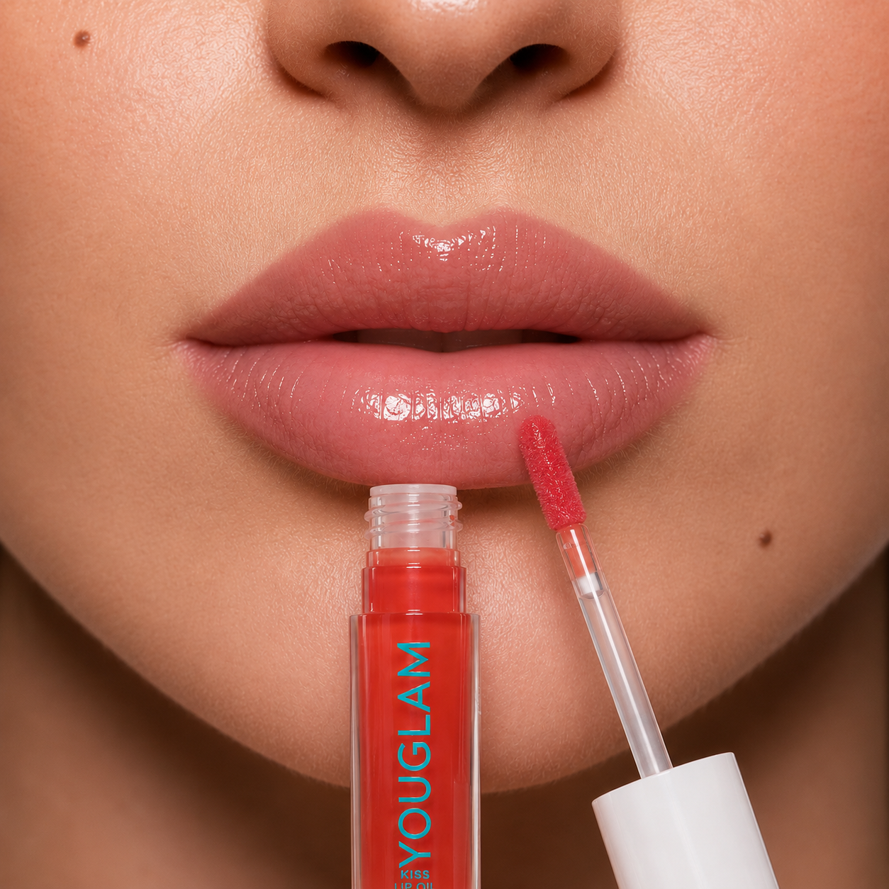 KISS LIP OIL